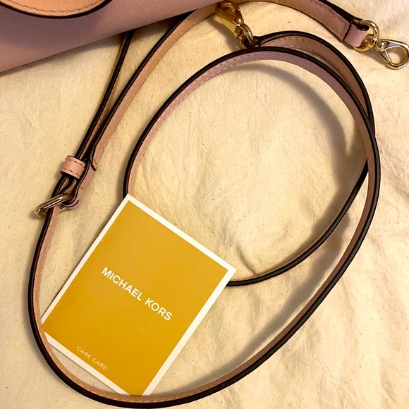 Pale Pink Michael Kors Bag - Picture 3 of 4